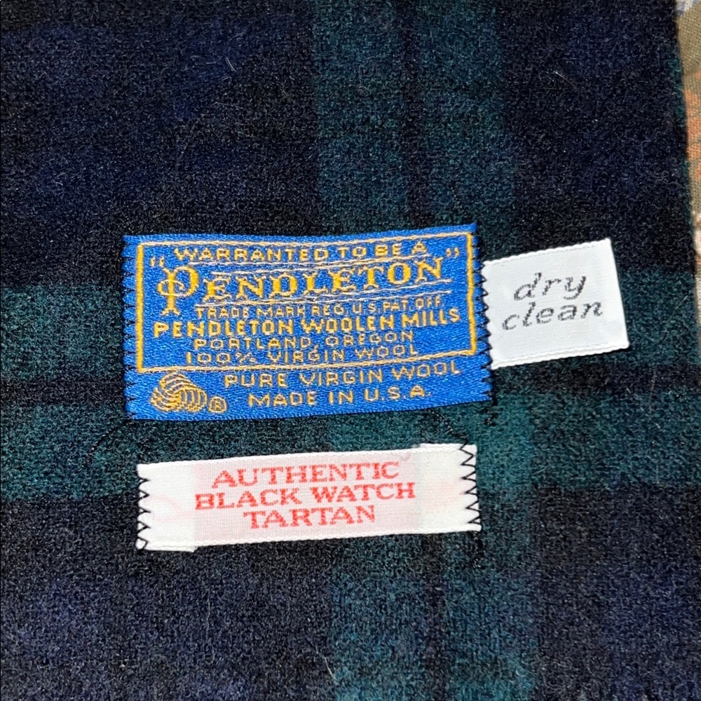 Vintage Pendleton Black Watch Tarten wool scarf 48” x 13.5”